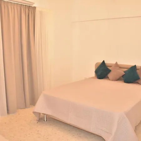 Apartment Almyria - By Imh Travel & Tours Paphos