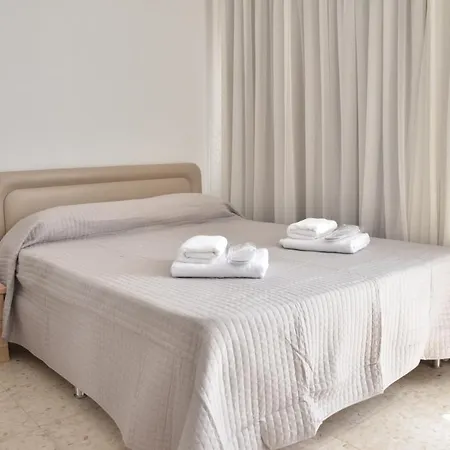 Almyria - By Imh Travel & Tours Apartment *