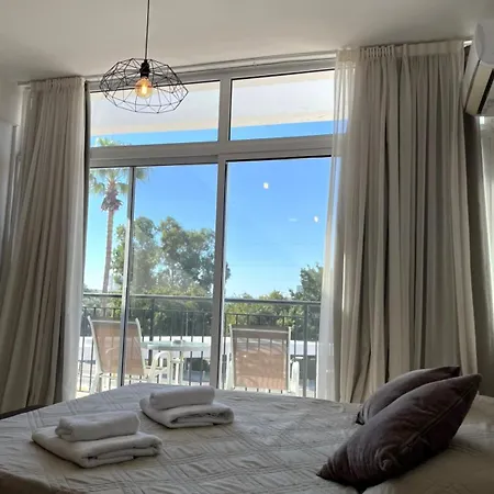 Almyria - By Imh Travel & Tours Appartement *