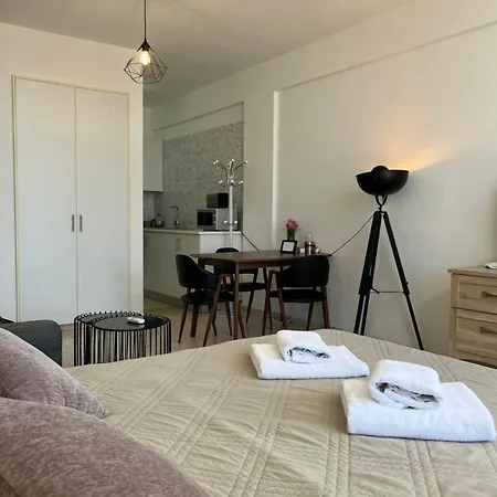 Appartement Almyria - By Imh Travel & Tours