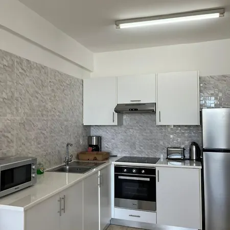 Almyria - By Imh Travel & Tours Appartement