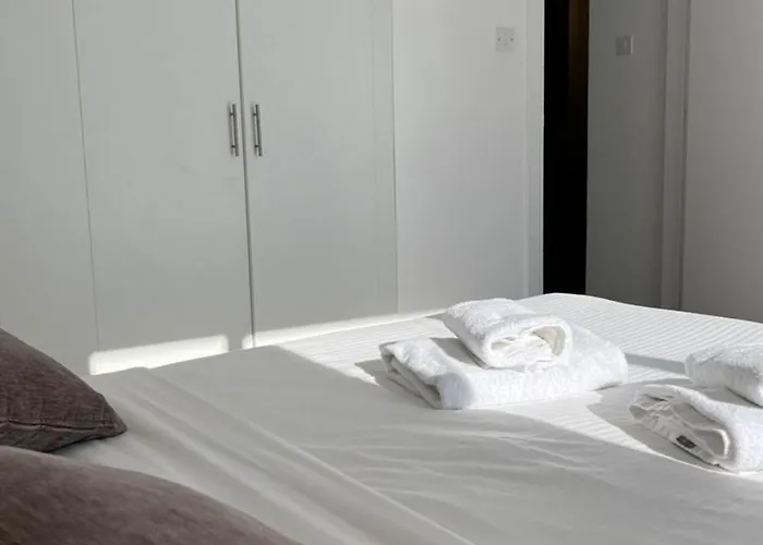 Daire Almyria - By Imh Travel & Tours Pafos