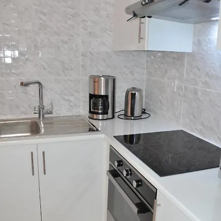 Almyria - By Imh Travel & Tours Apartmán Paphos