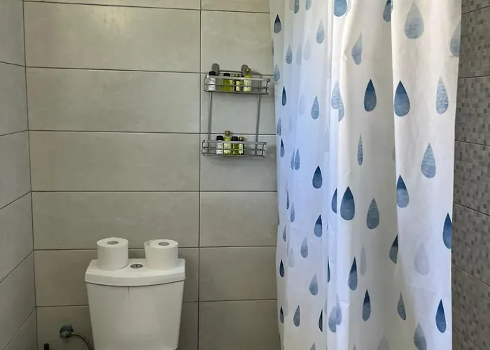 Almyria - By Imh Travel & Tours 파포스