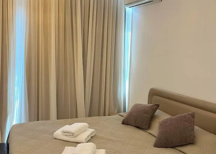 Almyria - By Imh Travel & Tours Apartamento Paphos