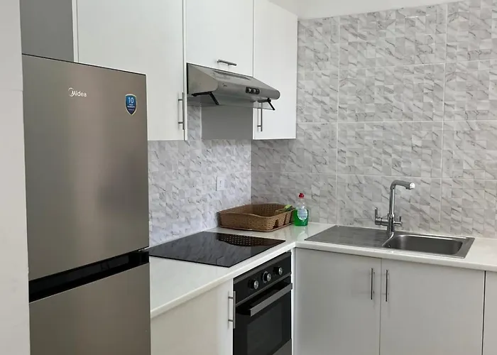 Almyria - By Imh Travel & Tours Apartamento Paphos