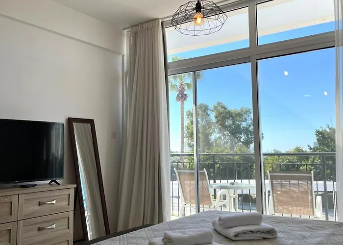 Apartamento Almyria - By Imh Travel & Tours Paphos