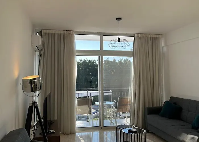 Apartamento Almyria - By Imh Travel & Tours